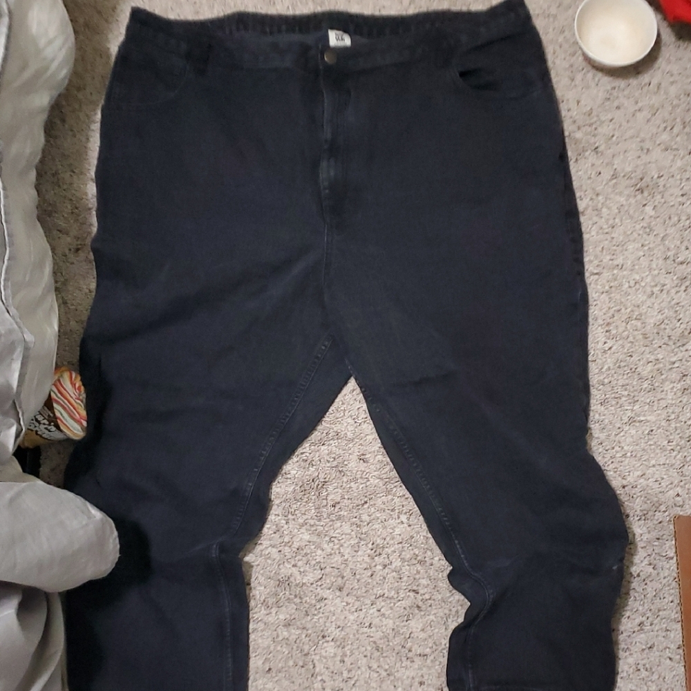 Lucy & Yak Black Chinos Timeless Style